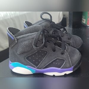 Jordan 6 Retro (Toddler Size 5C)
